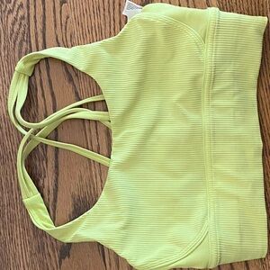 LULU LEMON: Green Ribbed Sports Bra